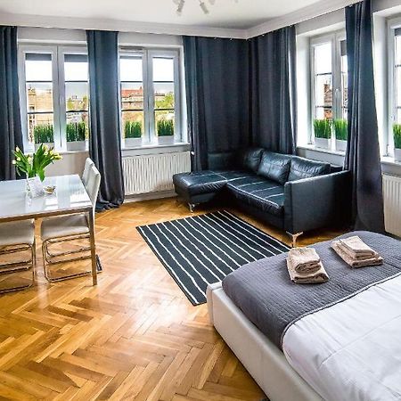 Cracovia Apartments Exteriör bild