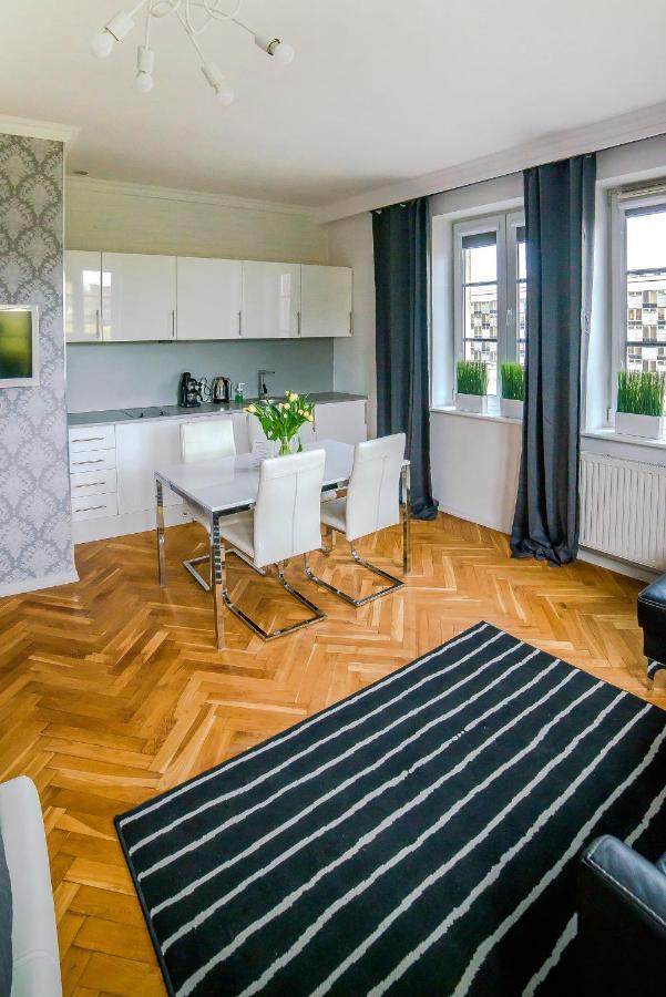 Cracovia Apartments Exteriör bild