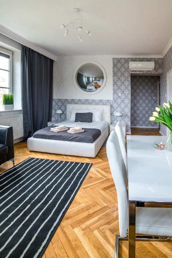 Cracovia Apartments Exteriör bild